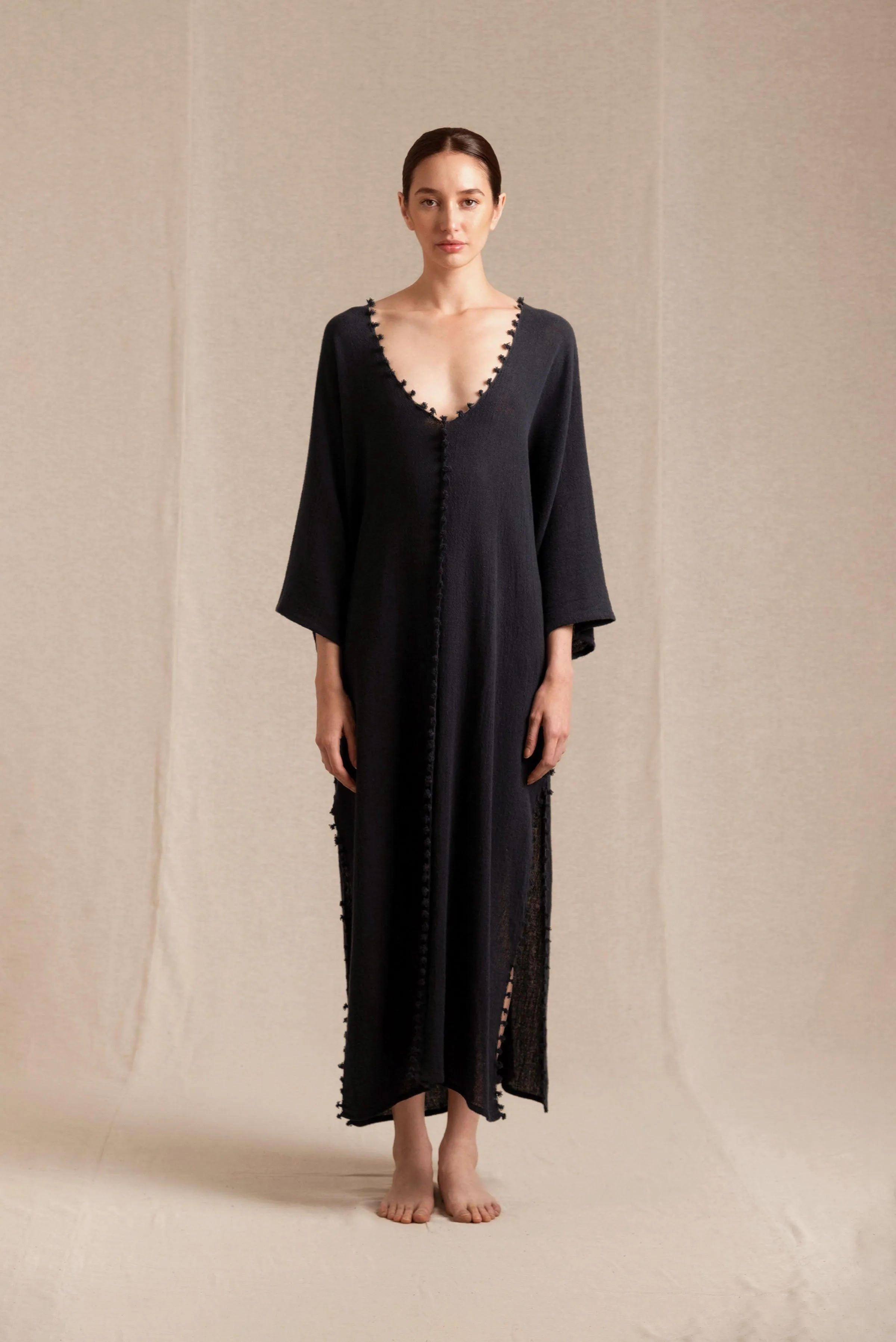 AKATEK DRESS - BLACK