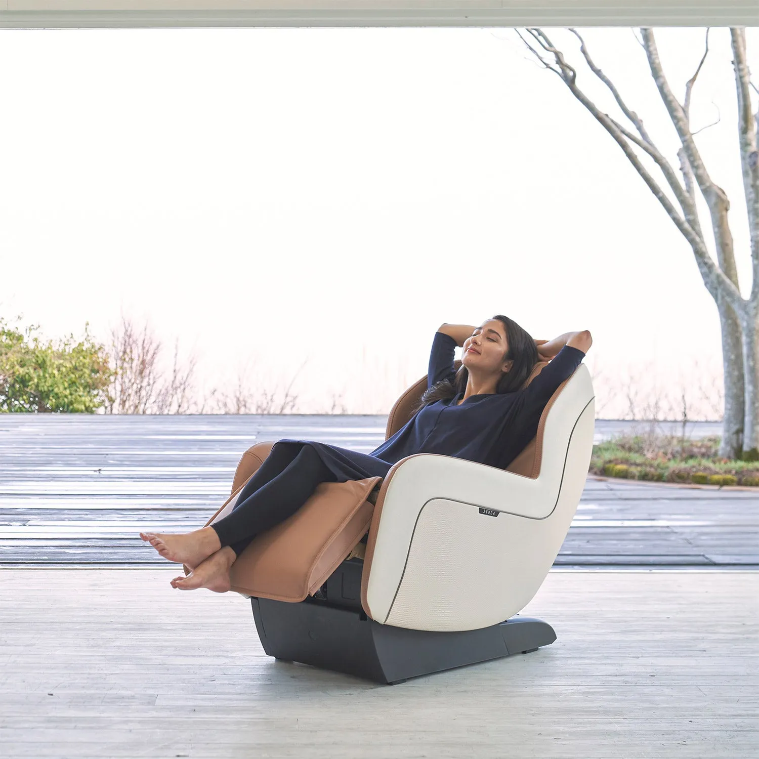 CirC   Zero Gravity SL Track Heated Massage Chair