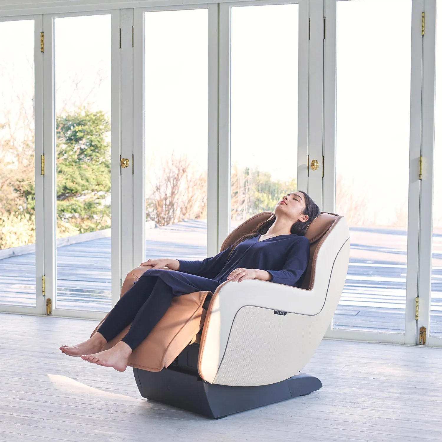 CirC   Zero Gravity SL Track Heated Massage Chair
