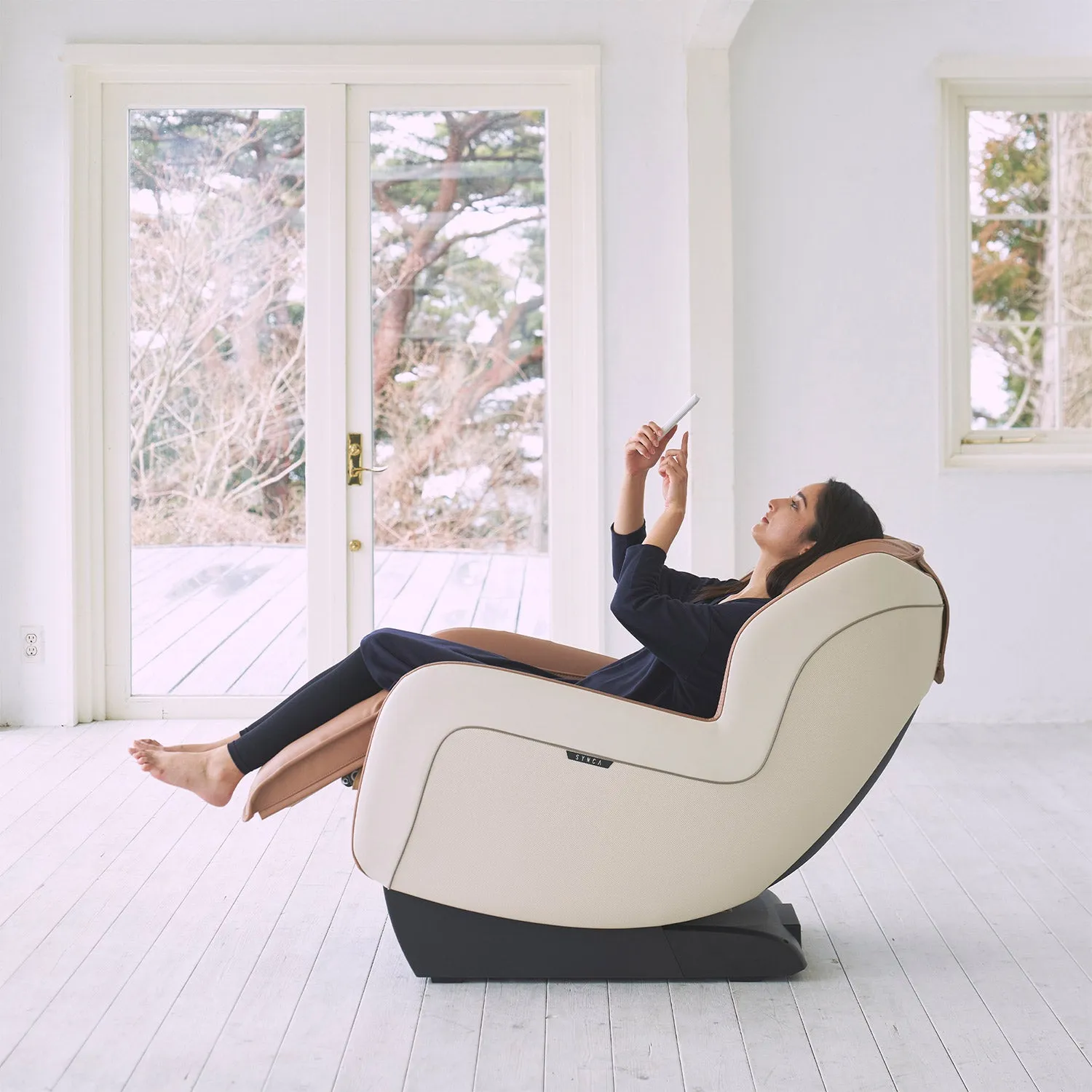 CirC   Zero Gravity SL Track Heated Massage Chair