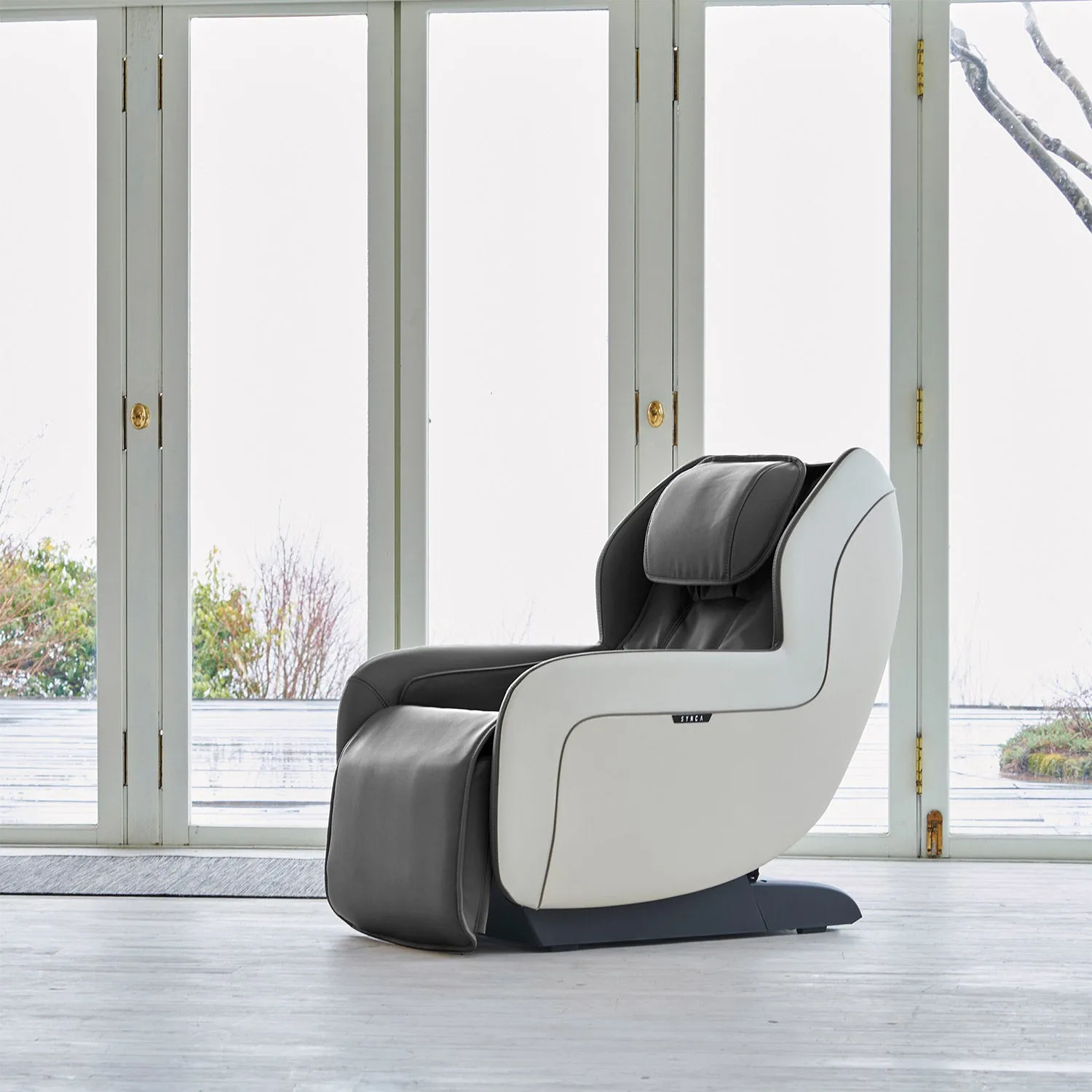 CirC   Zero Gravity SL Track Heated Massage Chair