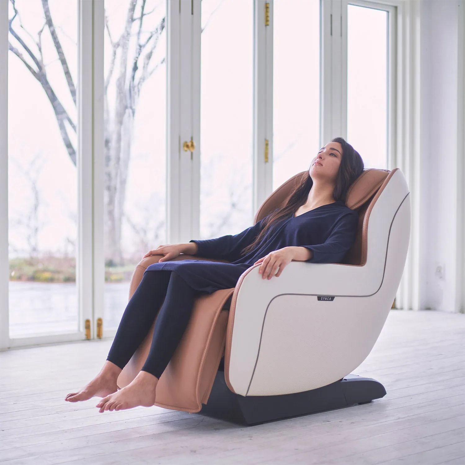 CirC   Zero Gravity SL Track Heated Massage Chair