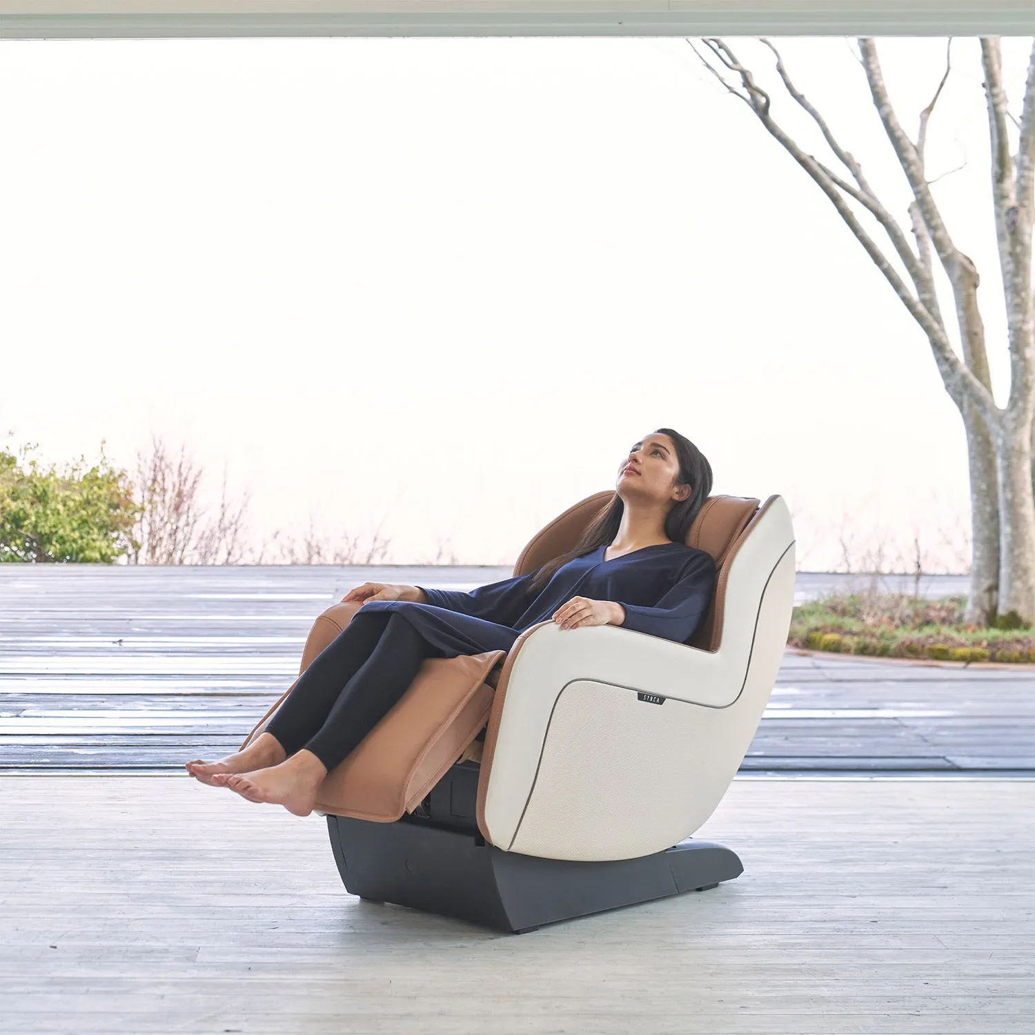 CirC   Zero Gravity SL Track Heated Massage Chair