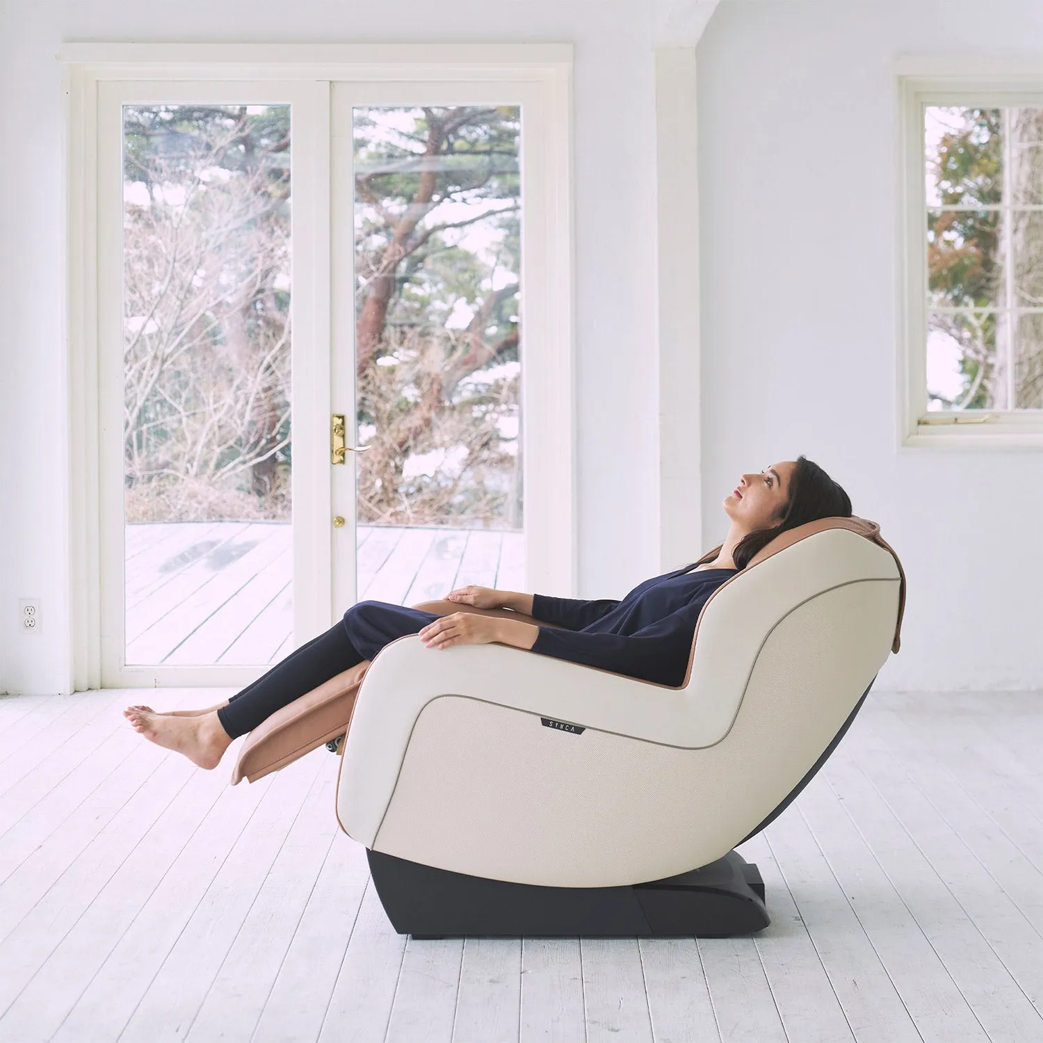 CirC   Zero Gravity SL Track Heated Massage Chair