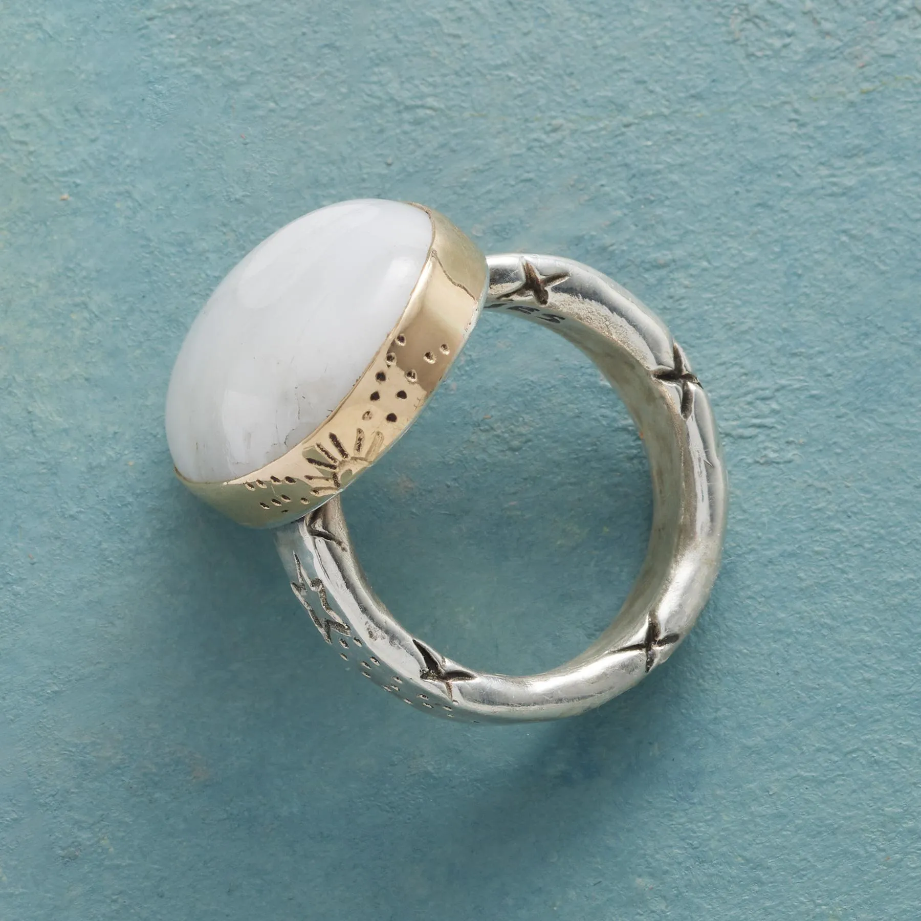 Love Lights Ring