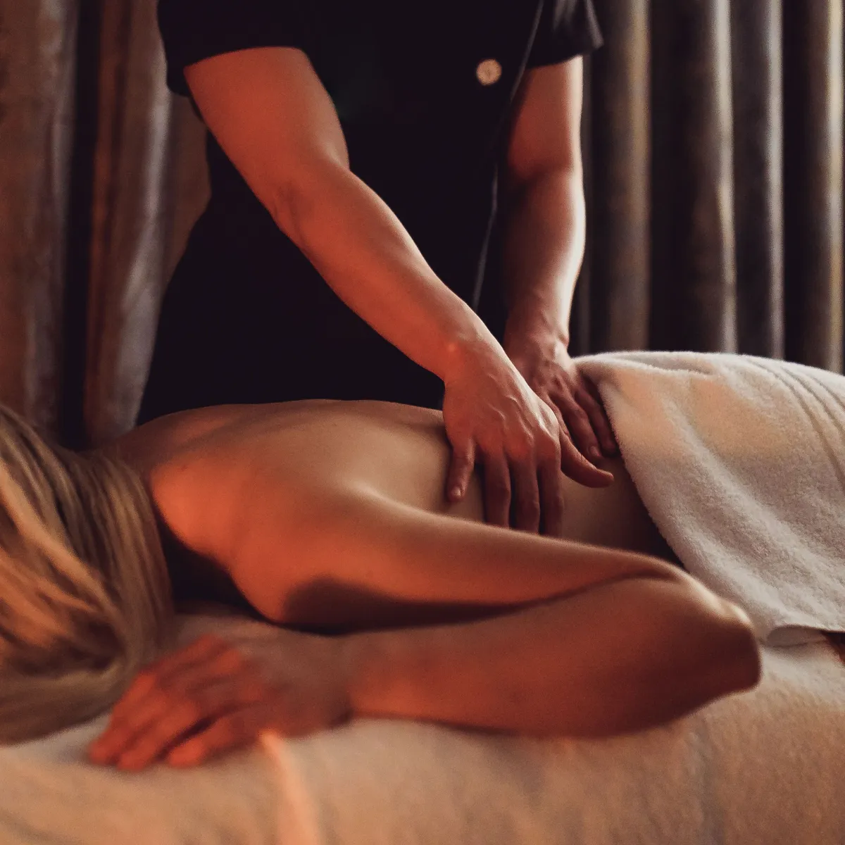 PURE Massage - 30 min Treatment